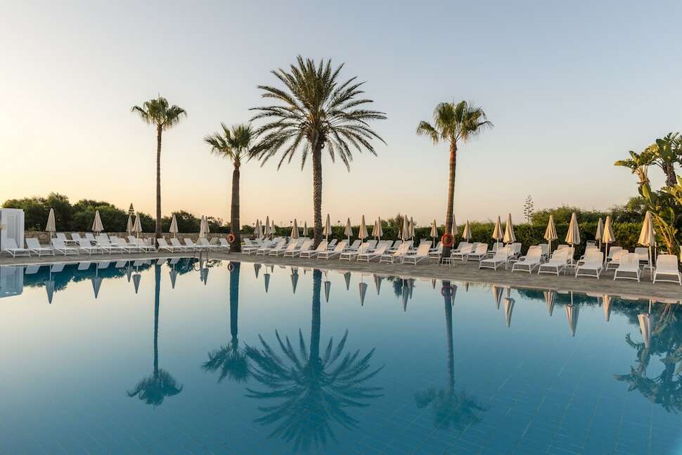 Een foto van Nissi Beach Resort