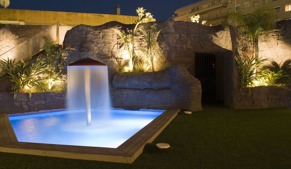 Een foto van het zwembad bij Hotel Papi Blau