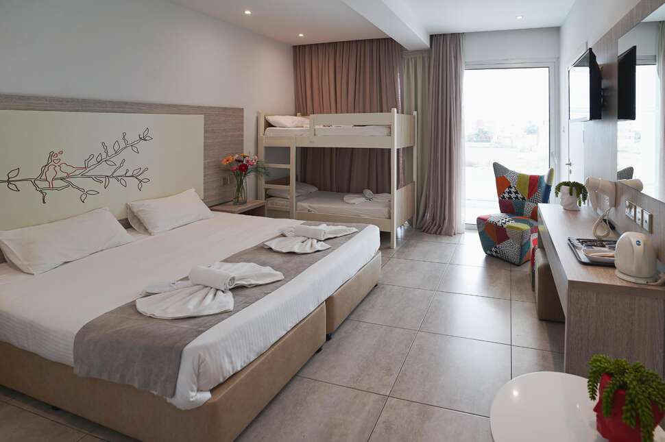 Ein Foto Nicholas Color Hotel