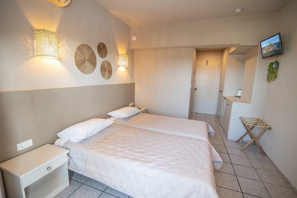 Ein Foto Anthoula Hotel