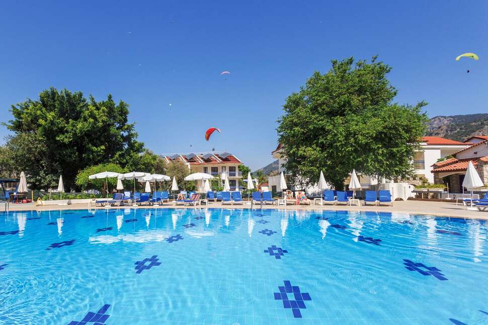 Een foto van het zwembad bij Oludeniz Beach Resort by Z Hotels