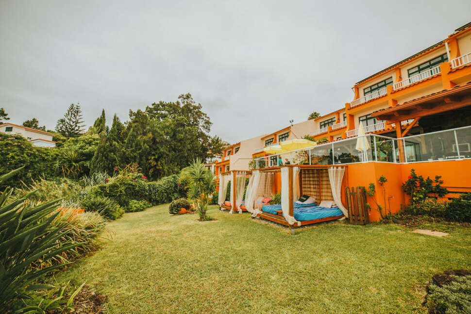 Ein Foto von der Außenansicht des Hotel Alpino Atlantico
