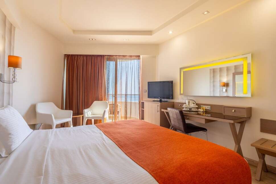 Ein Foto Pegasos Deluxe Beach Hotel