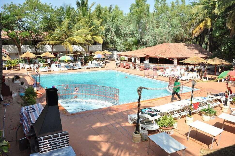 Een foto van het zwembad bij Badala Park Hotel