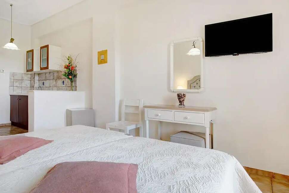 Ein Foto Castello Suites & Eleni's Garden