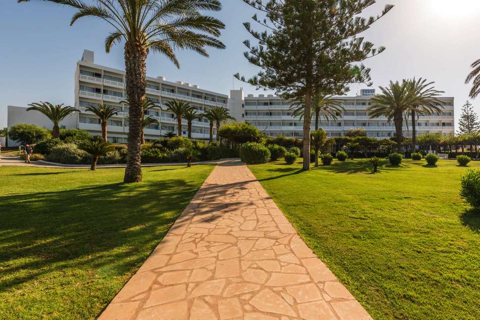 Een foto van Nissi Beach Resort