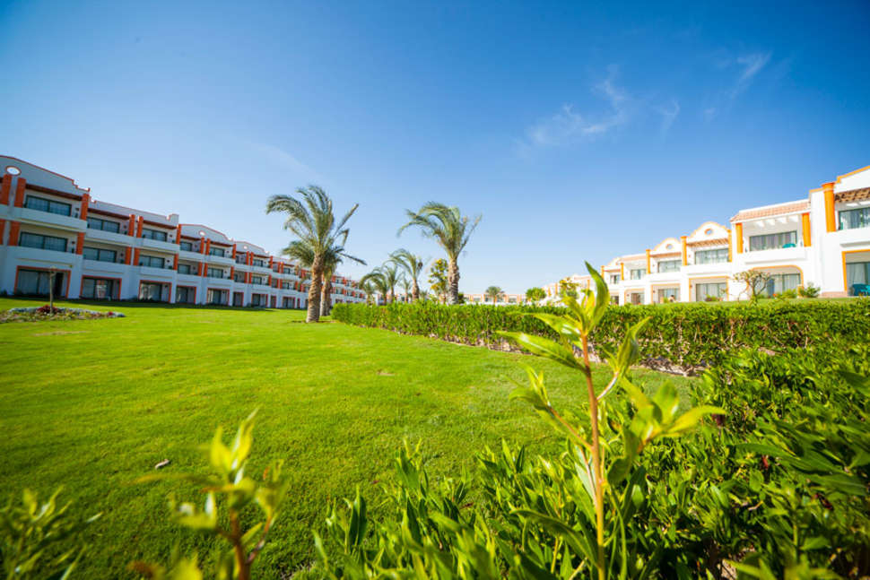 Een foto van de buitenkant van Fantazia Resort Marsa Alam