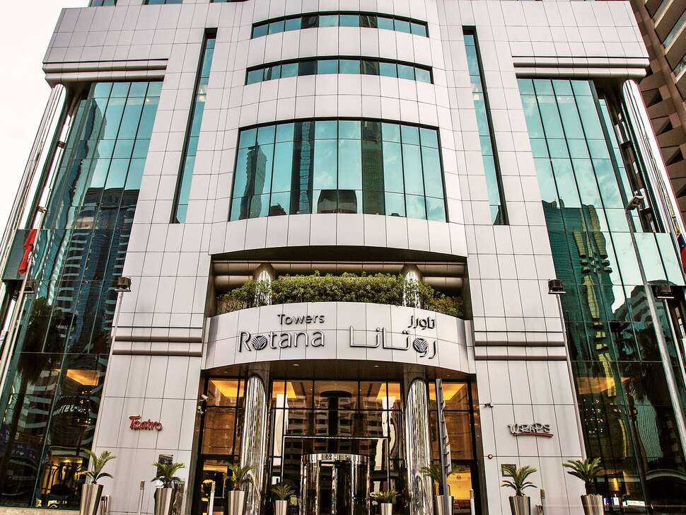 Ein Foto Towers Rotana
