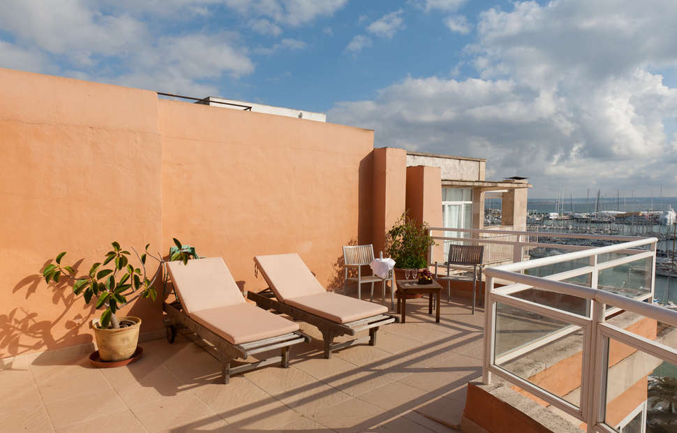 Een foto van het terras bij Hotel Mirador