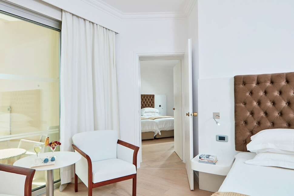 Een foto van Grecian Park Hotel