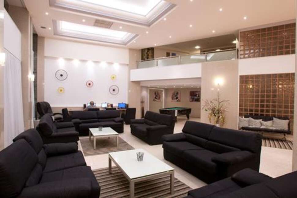 Een foto van het interieur van Castellum Suites