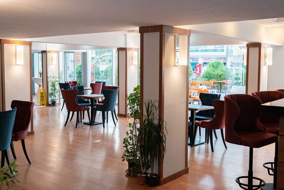 Een foto van de faciliteiten bij Tryp by Wyndham Didim