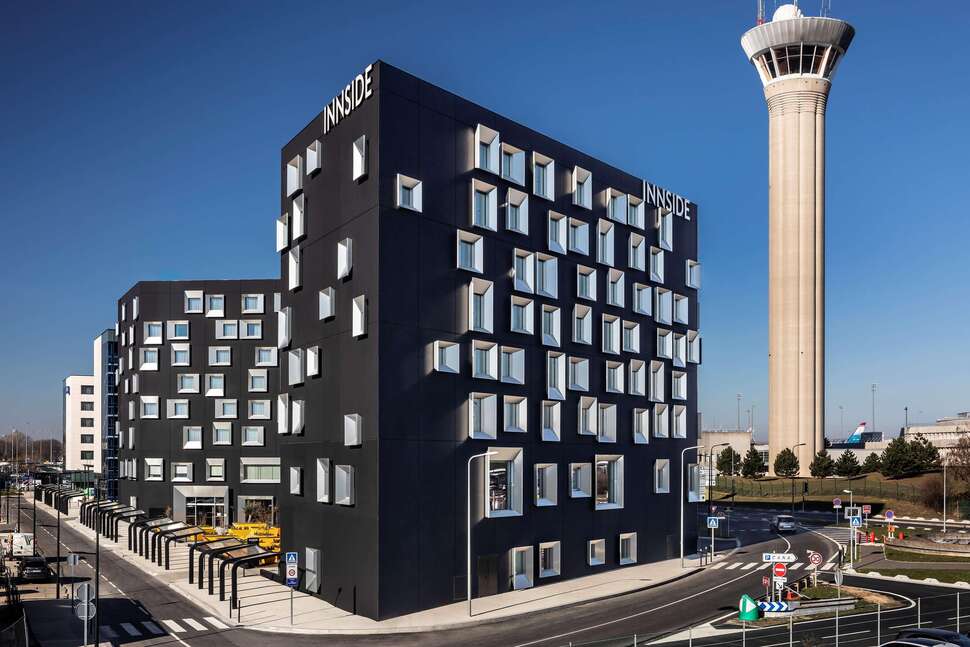 Ein Foto Innside by Melia Paris Charles de Gaulle Airport