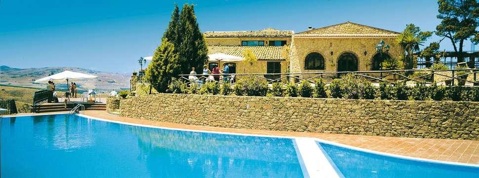 Een foto van het zwembad bij Agriturismo Villa Dafne