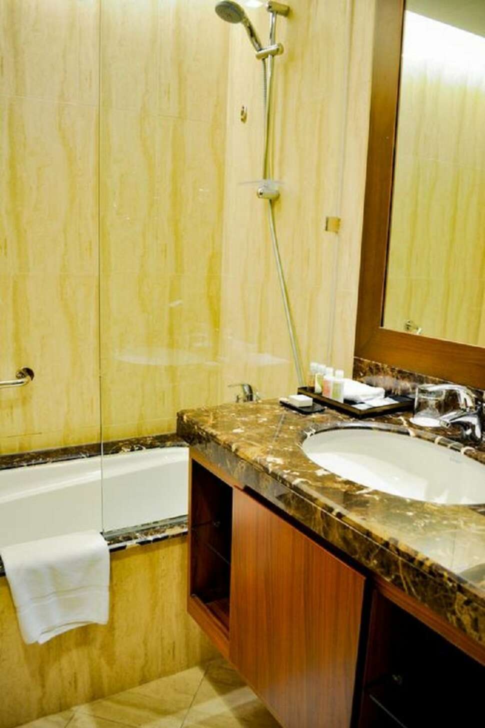 Een foto van La Suite Dubai Hotel & Appartementen