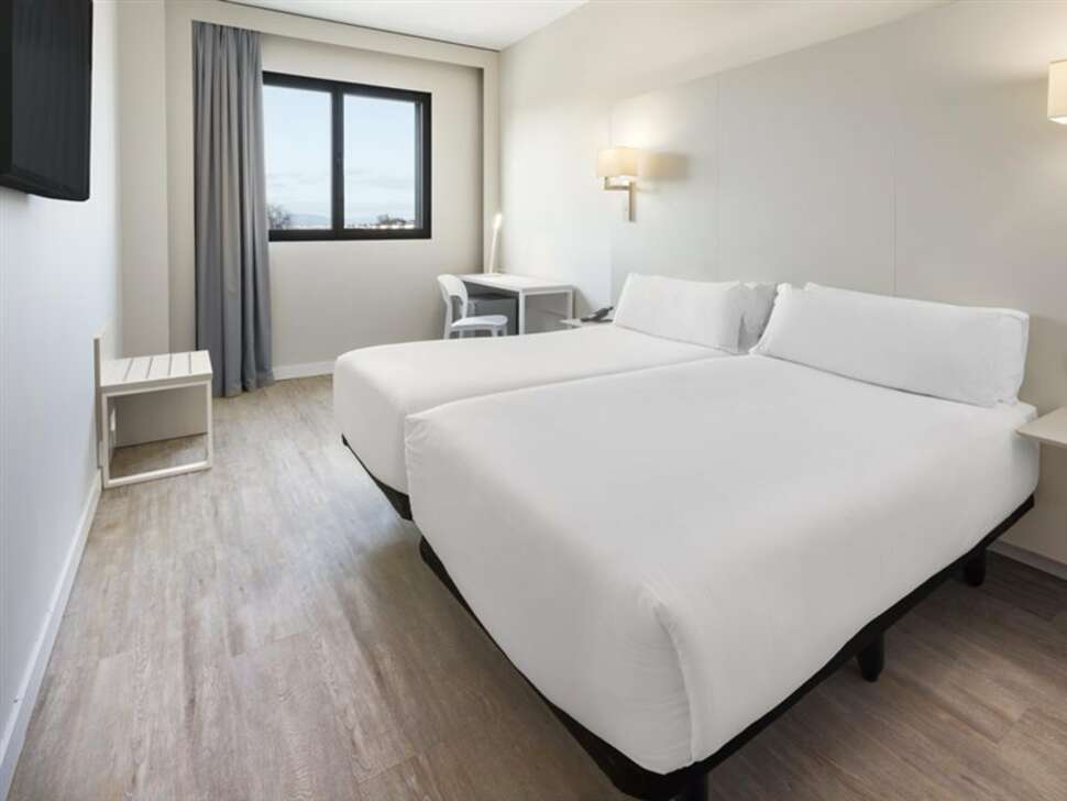 Een foto van B&B Hotel Granada Estacion