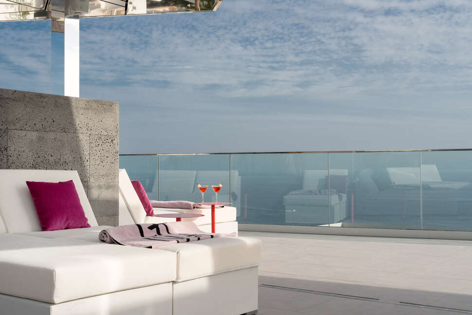 Een foto van de faciliteiten bij La Isla y el Mar Hotel Boutique