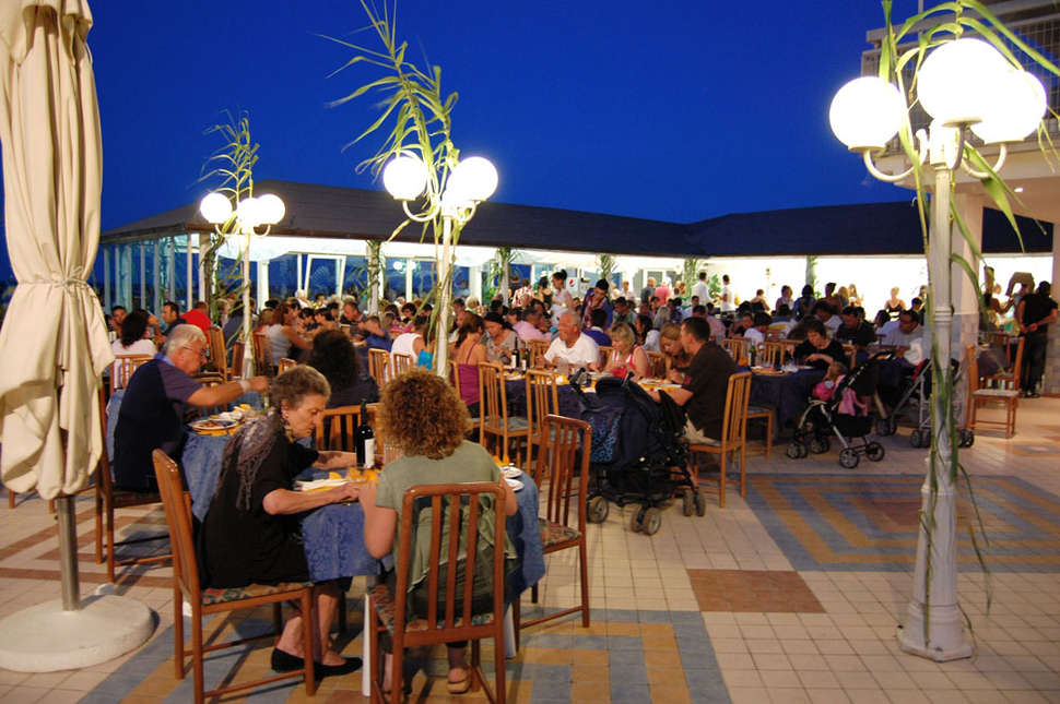 Ein Foto Club Bikini & Tropicana