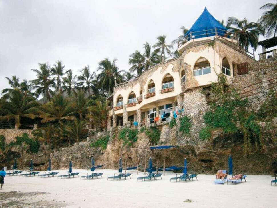 Ein Foto Bahari Beach Hotel