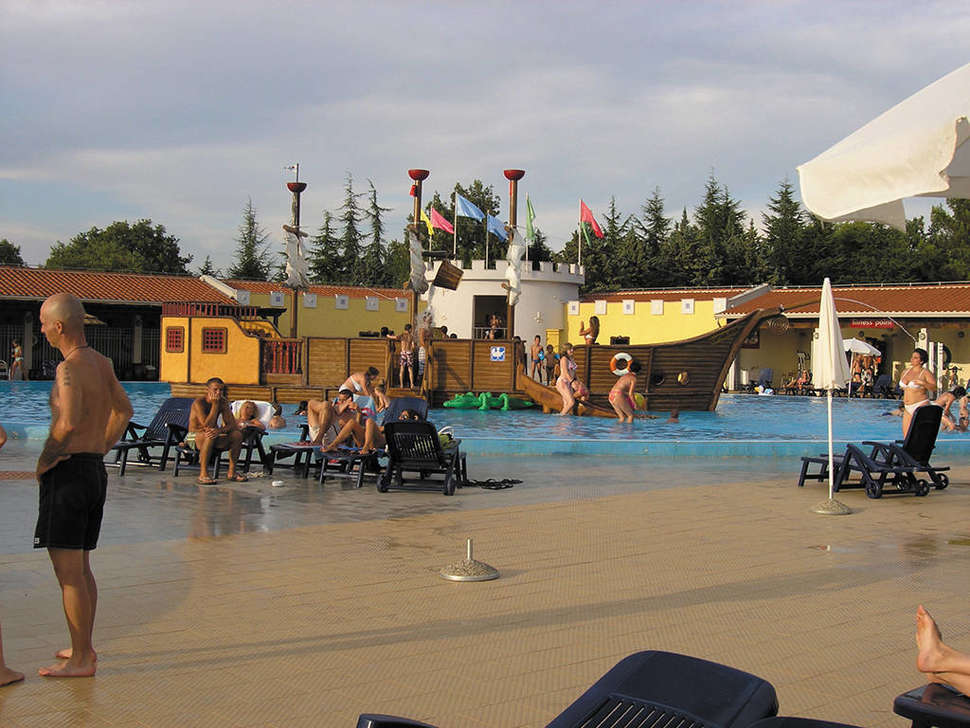 Een foto van het zwembad bij Camping Park Umag