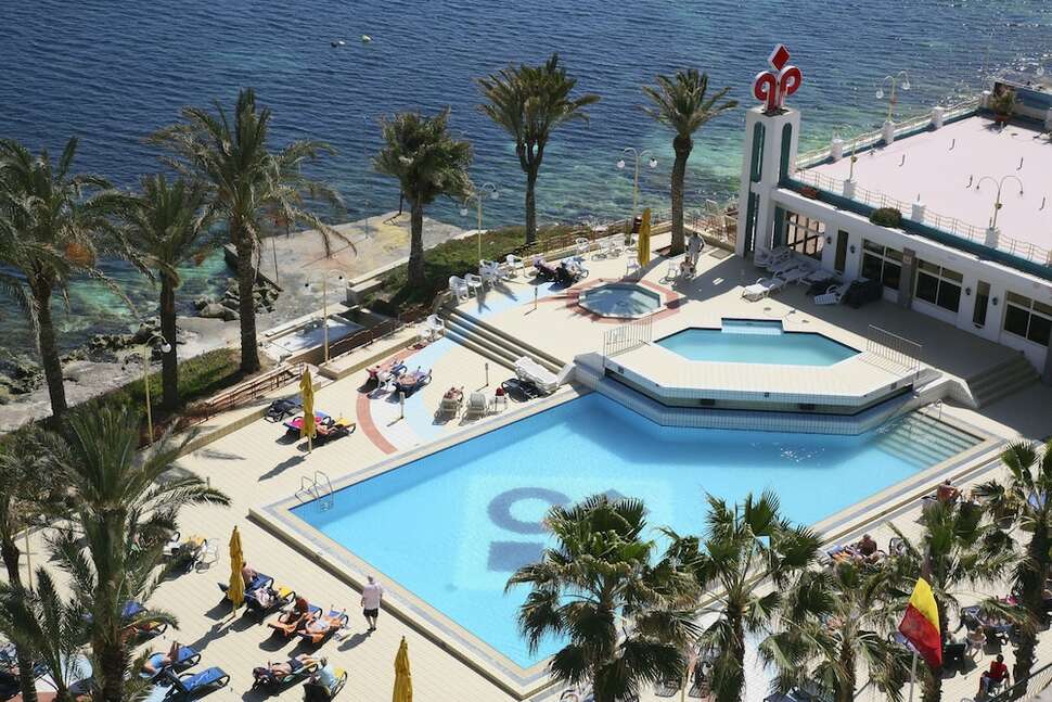 Een foto van een overzicht van Qawra Palace Resort & Spa