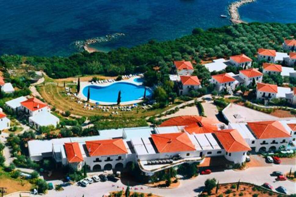 Een foto van Sunrise Village Beach Hotel