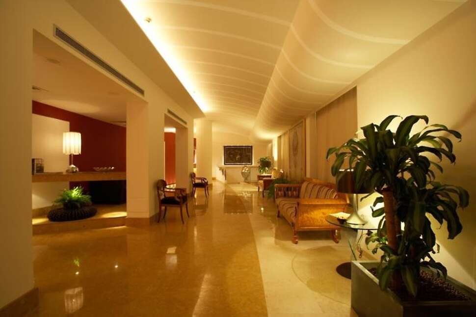 Een foto van het interieur van Hotel Plaza Opera