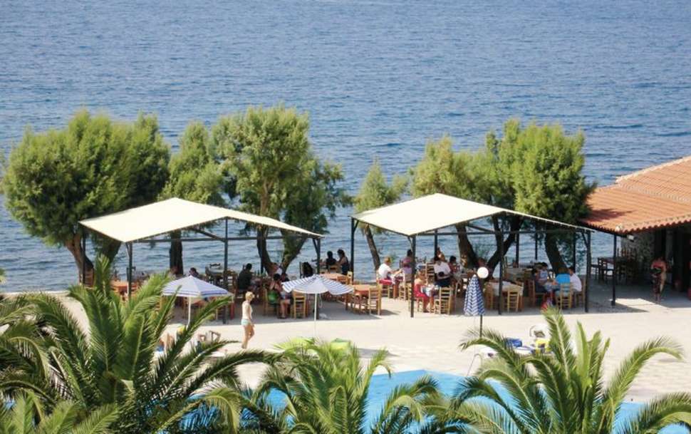 Een foto van het zwembad bij Aphrodite Hotel