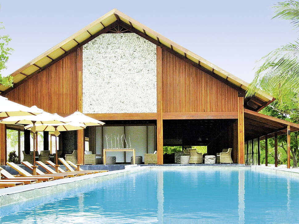 Een foto van het zwembad bij Barefoot Eco Hotel