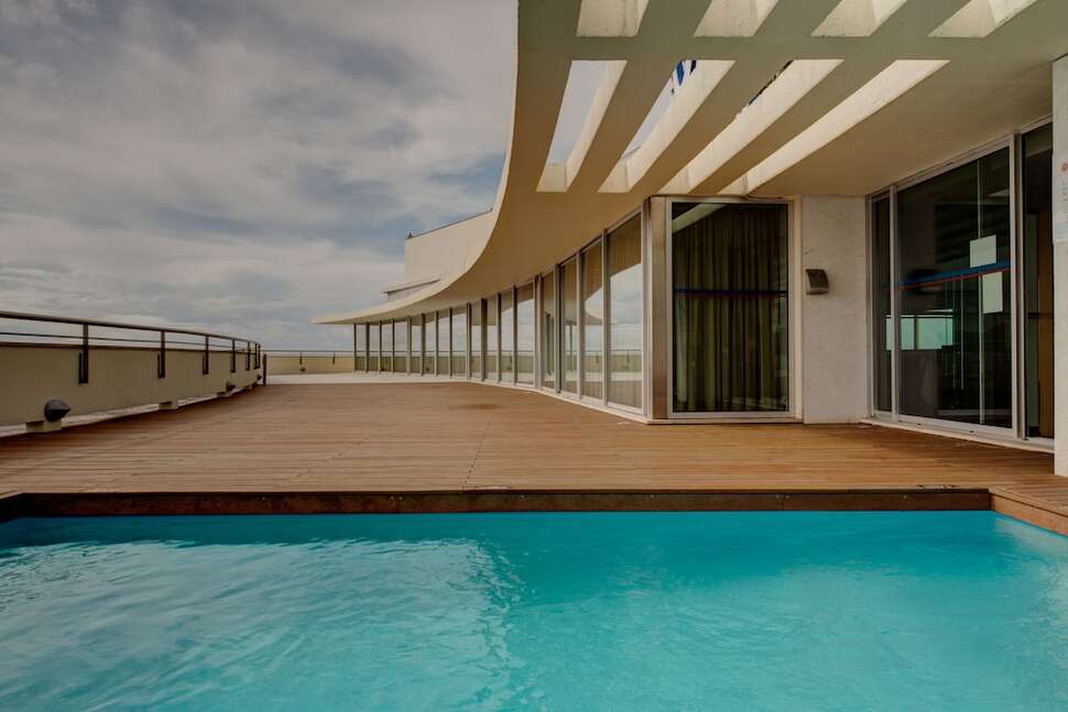 Een foto van een overzicht van VIP Executive Azores Hotel