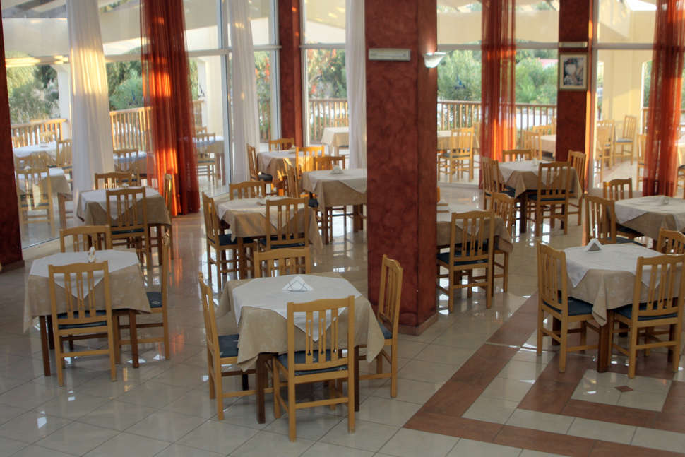 Een foto van de faciliteiten bij Evripides Village Beach Hotel