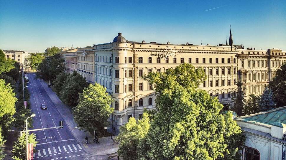 Een foto van Grand Poet Hotel