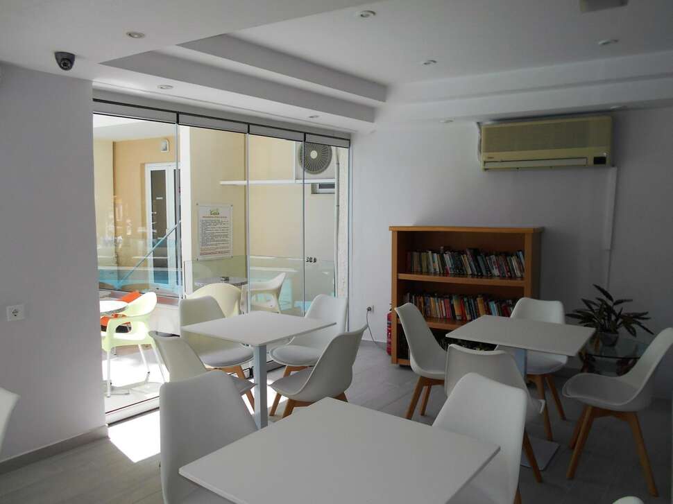 Een foto van het interieur van Koala Hotel