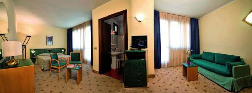 Ein Foto Hotel Du Parc
