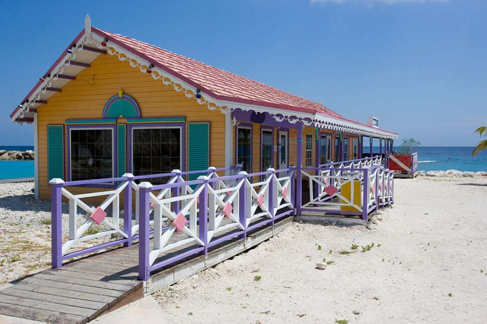 Ein Foto vom Strand beim Sunscape Curacao Resort Spa & Casino