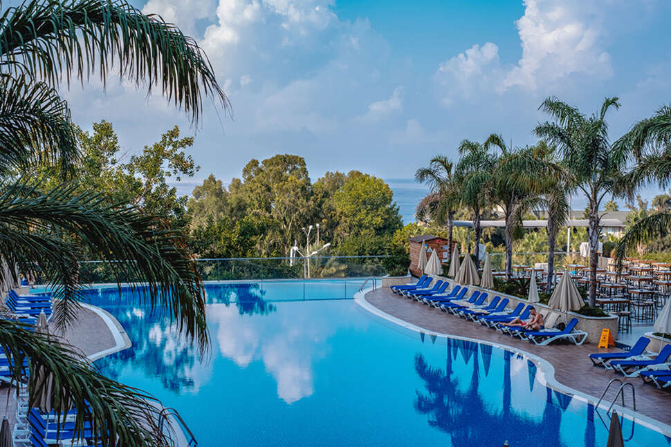 Een foto van het zwembad bij Hotel Michell & Spa