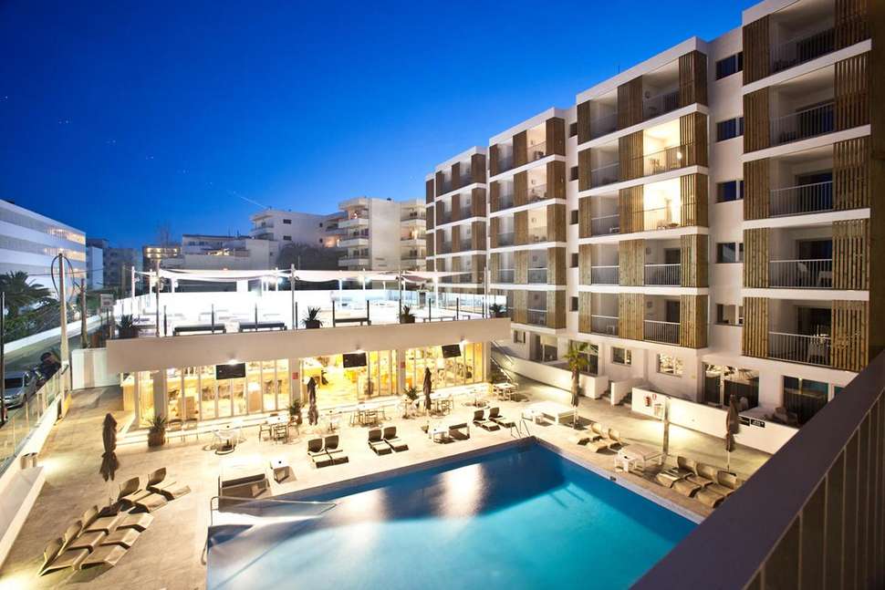 Ein Foto Ryans Ibiza Apartments