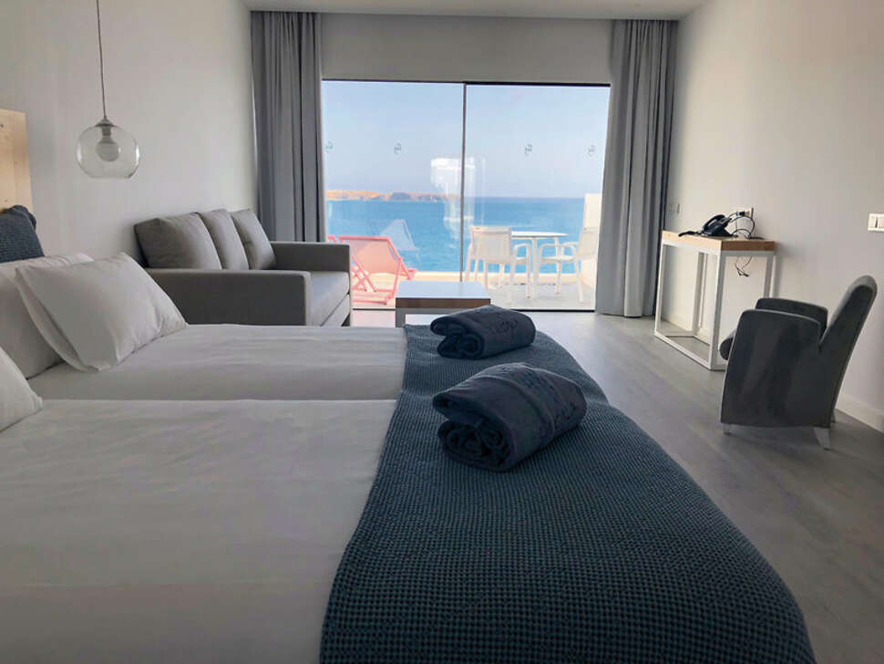 Een foto van CalaLanzarote Suites Hotel