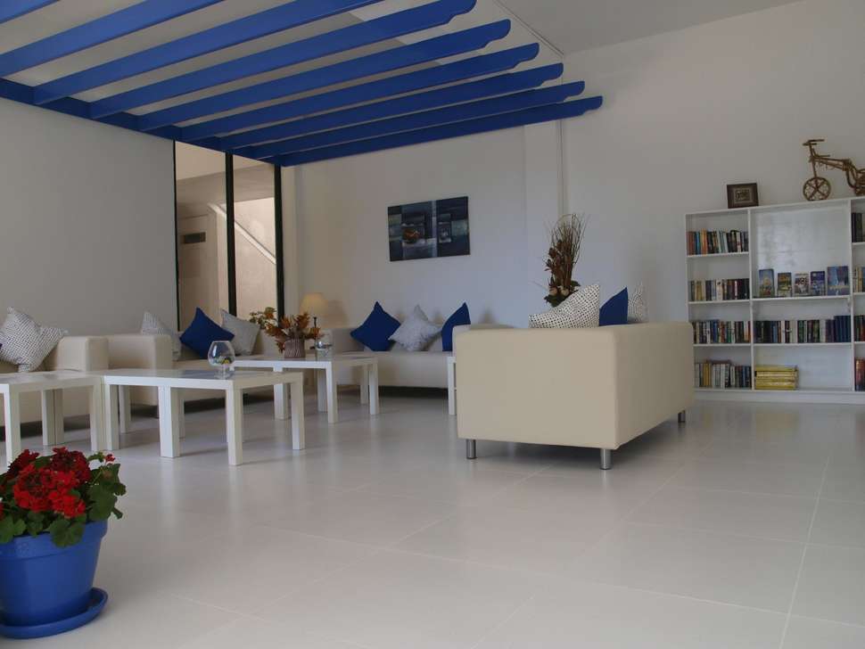 Een foto van het interieur van Hilltop Gardens