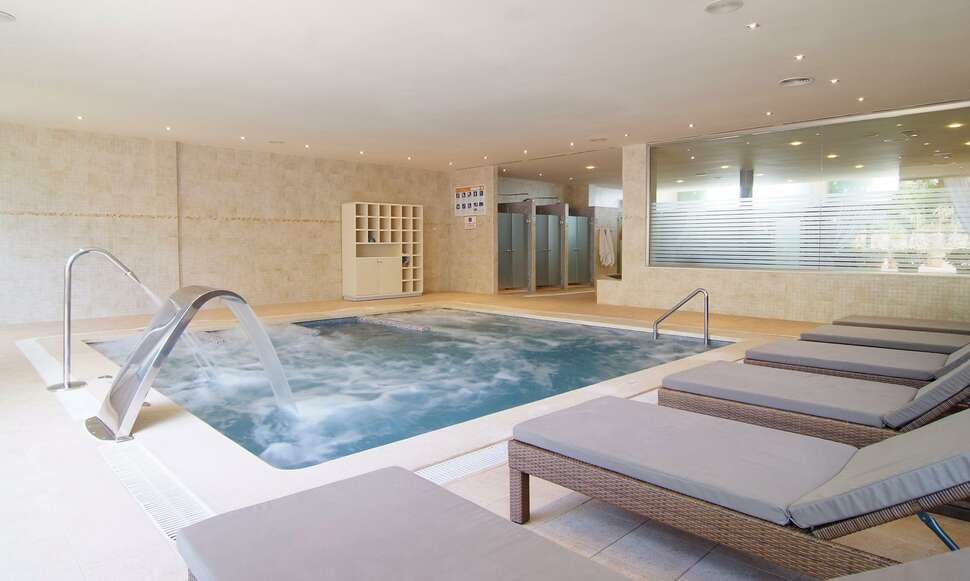 Ein Foto Hotel Zafiro Mallorca