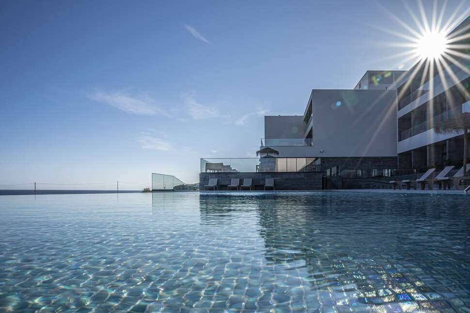 Een foto van het zwembad bij Hotel Verde Mar & Spa