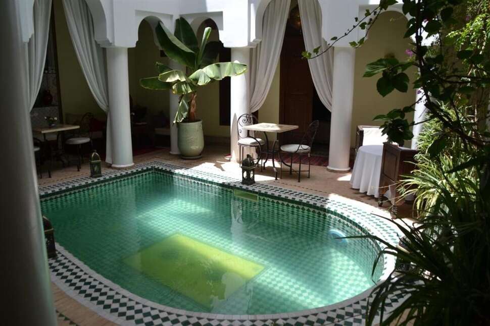 Ein Foto vom Pool im Riad Alida