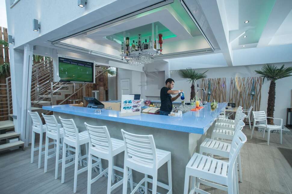 Een foto van de faciliteiten bij Kastro Beach Appartementen