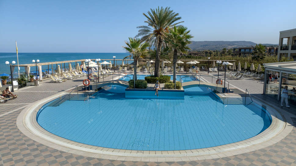 Ein Foto Hydramis Palace Beach Resort