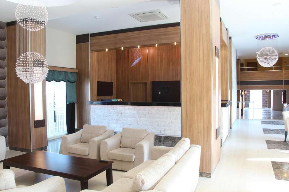 Een foto van het interieur van The Gap Hotel Kusadasi