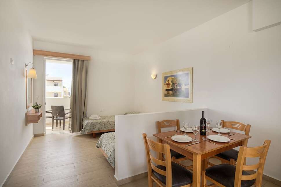 Een foto van Matina Pefkos Aparthotel
