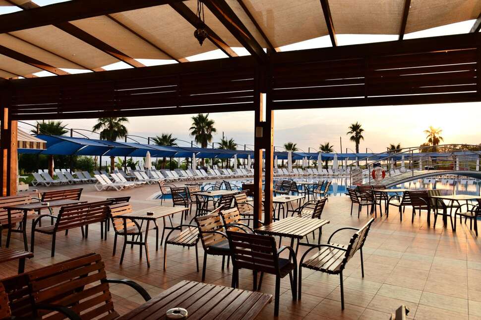 Ein Foto Hotel Cenger Beach Resort & Spa