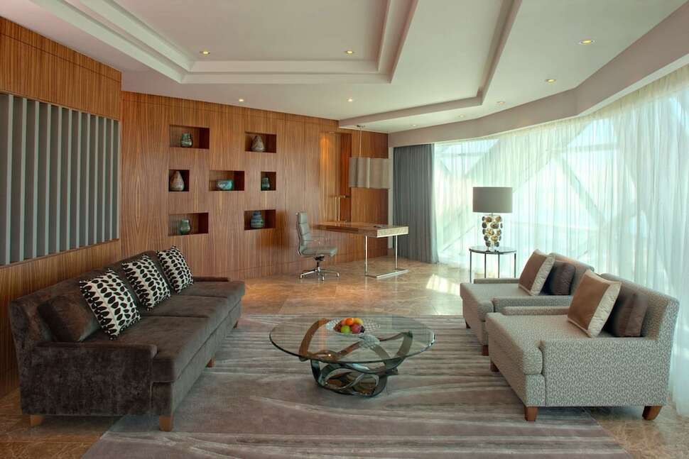 Ein Foto Andaz Capital Gate by Hyatt