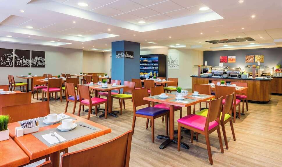 Ein Foto von den Einrichtungen im Hotel Madrid Centro Affiliated by Melia