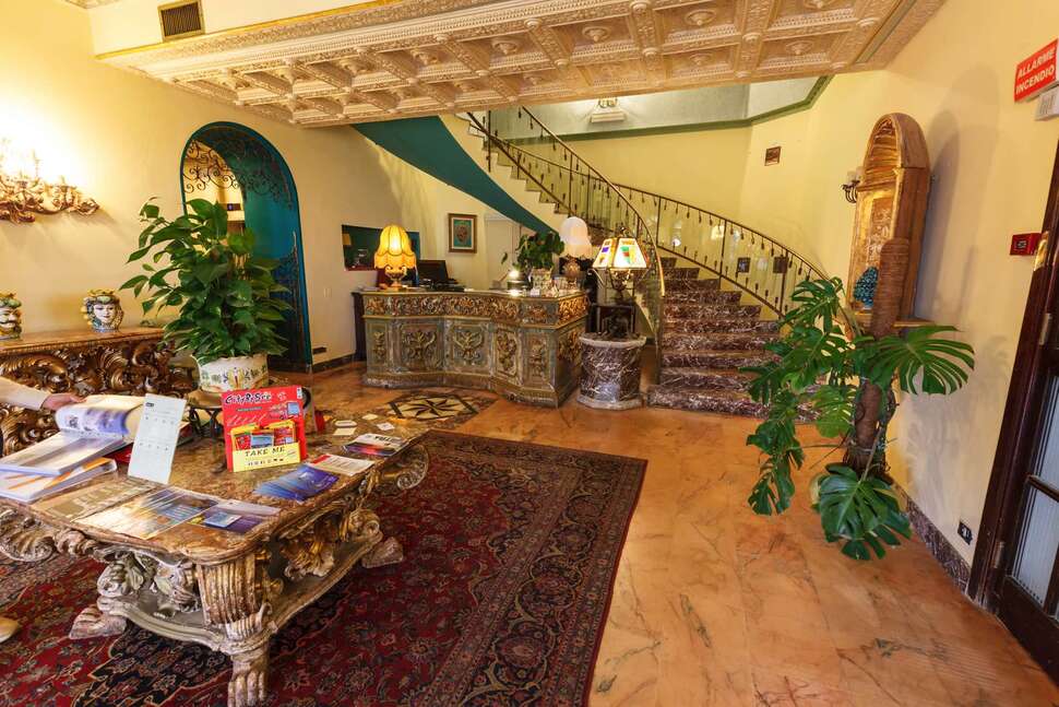 Een foto van het interieur van Taormina Park Hotel